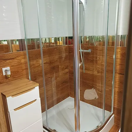 Lomnica Apartment *